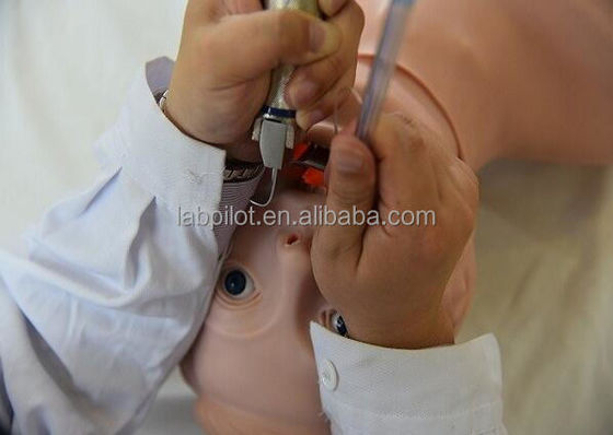 Verbeter de noodhulpvaardigheden met twee-in-één CPR en tracheale intubatie-pop